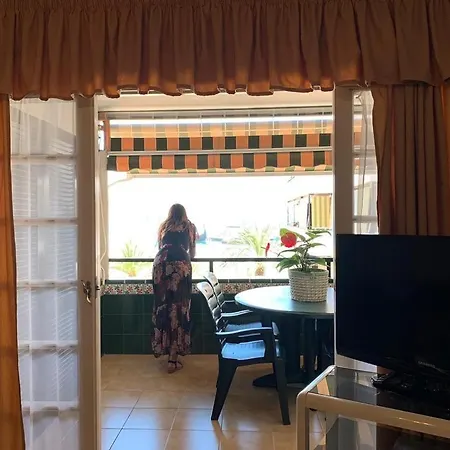 Views To The Infinite Sea In Cristianos Apartament *